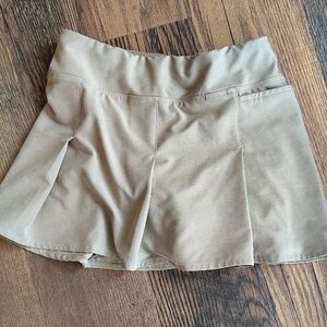 Athleta Neutral Taupe Women’s Athletic Skort